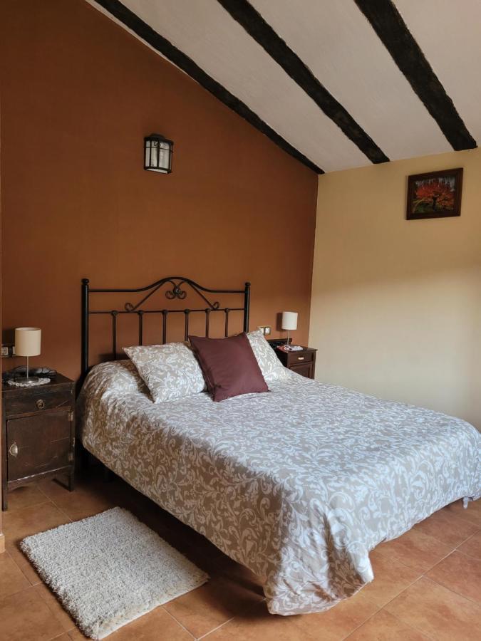 Casas Rurales El Cerro Y El Cerezo Navaconcejo Exterior photo